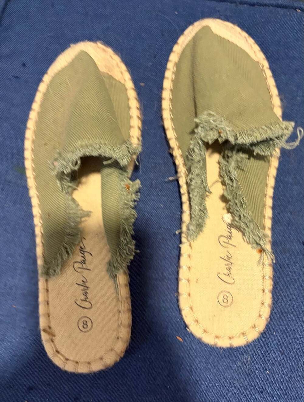 Charlie Paige Espadrilles Size 8 Green Frayed Canvas Slip On Flats